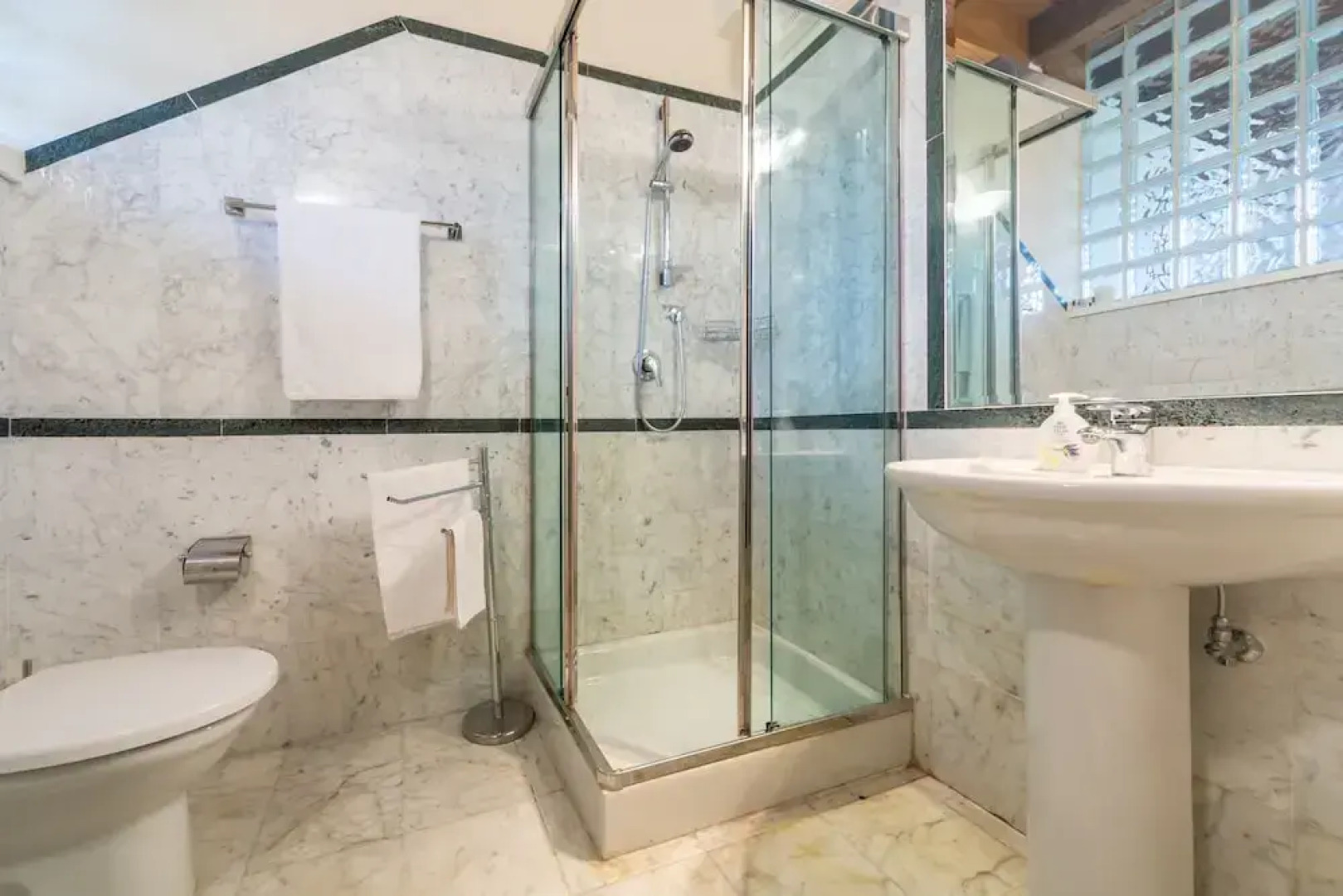 Ca' Malvasia - BolognaRooms