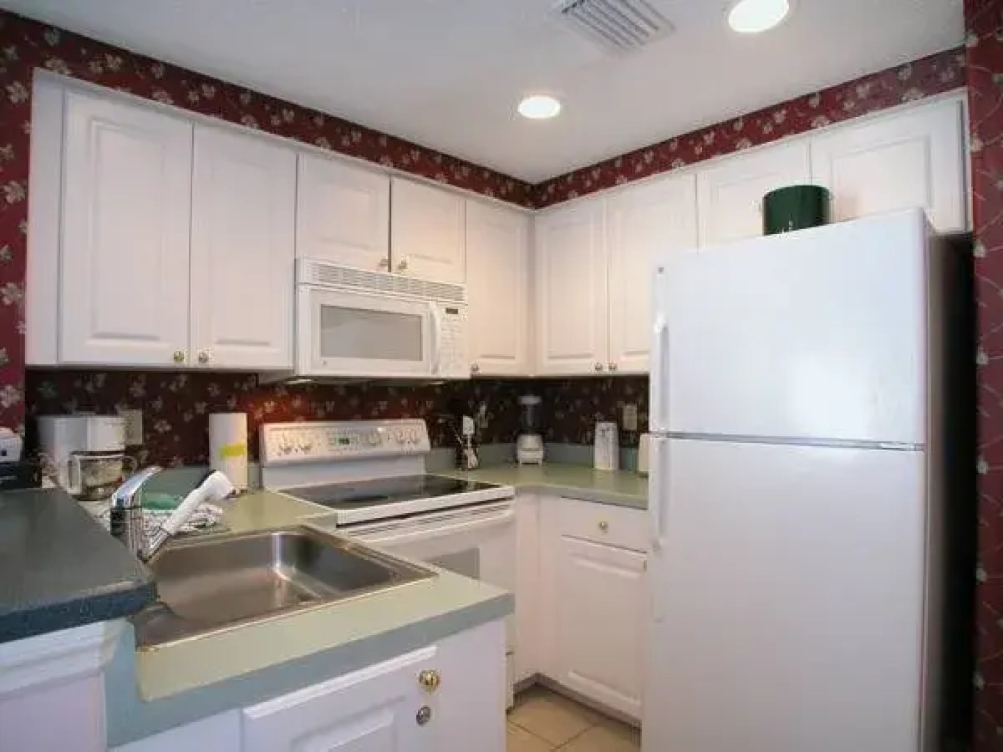 Waterside by Spinnaker Resorts