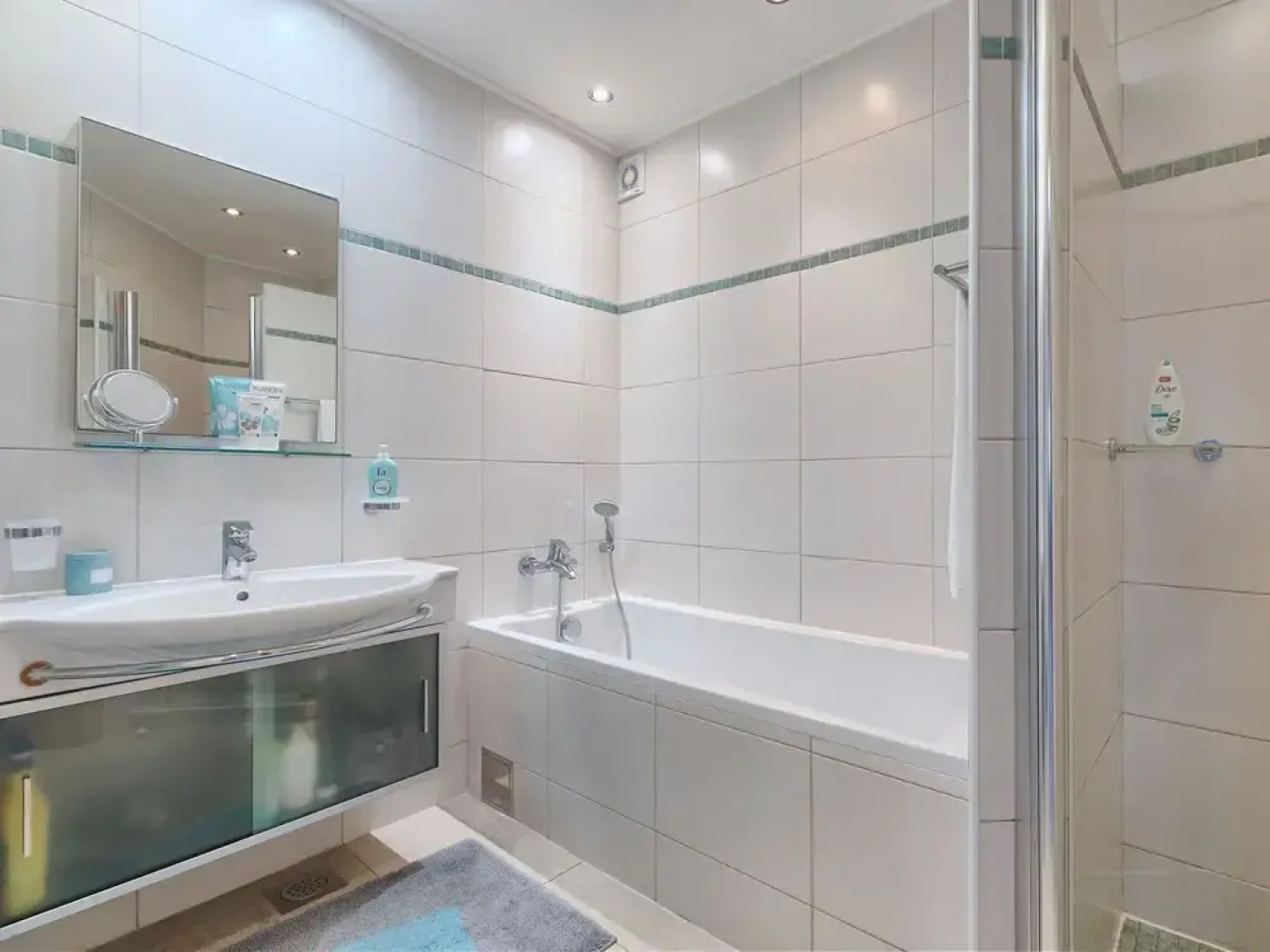 Bibali in Bibali With 3 Bedrooms and 3 Bathrooms