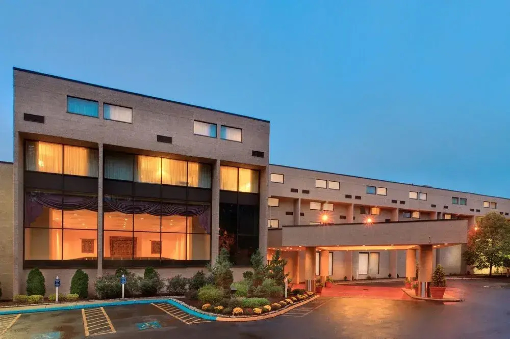 Radisson Hotel