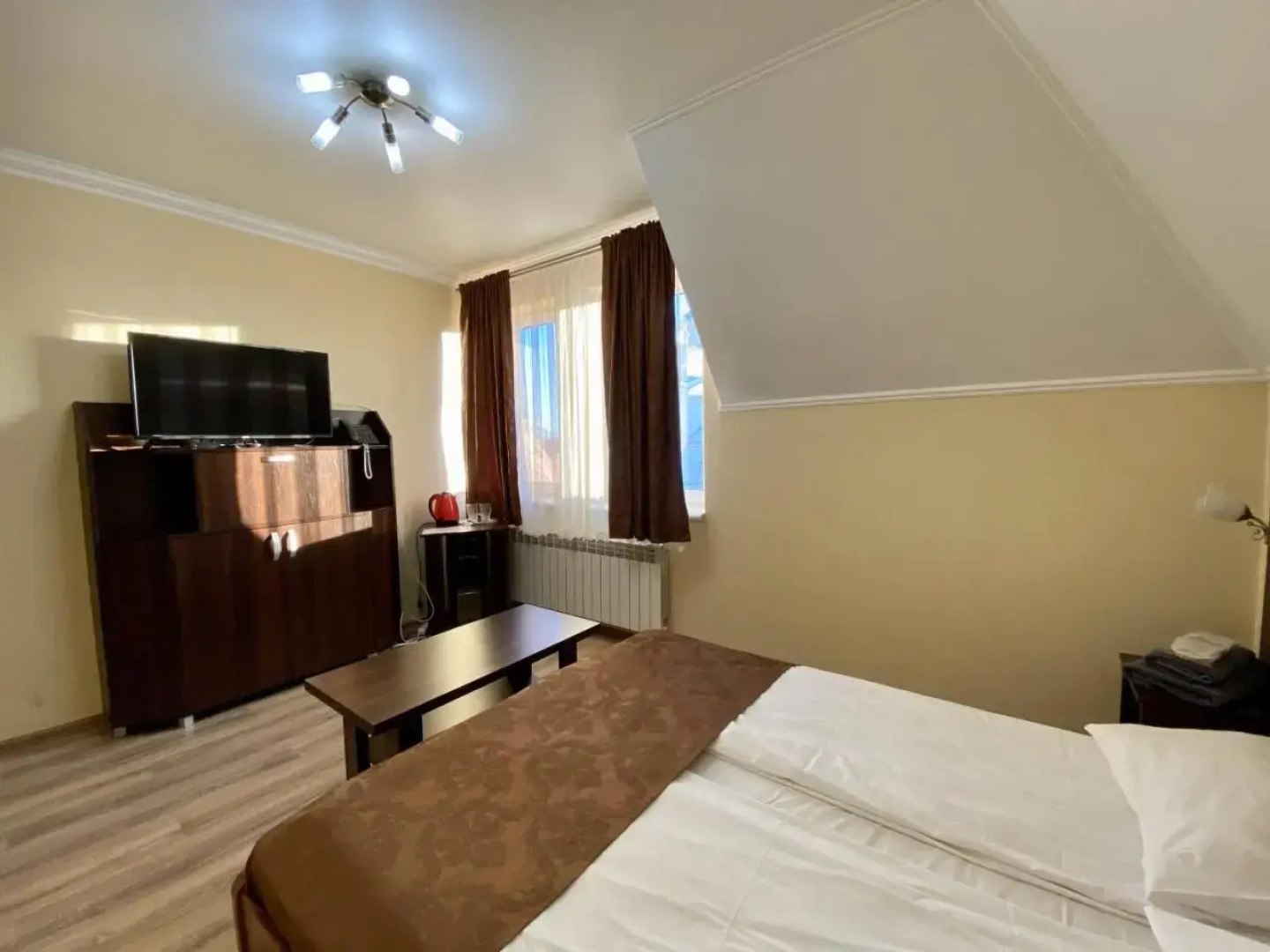 Sting Hotel & Event Palace