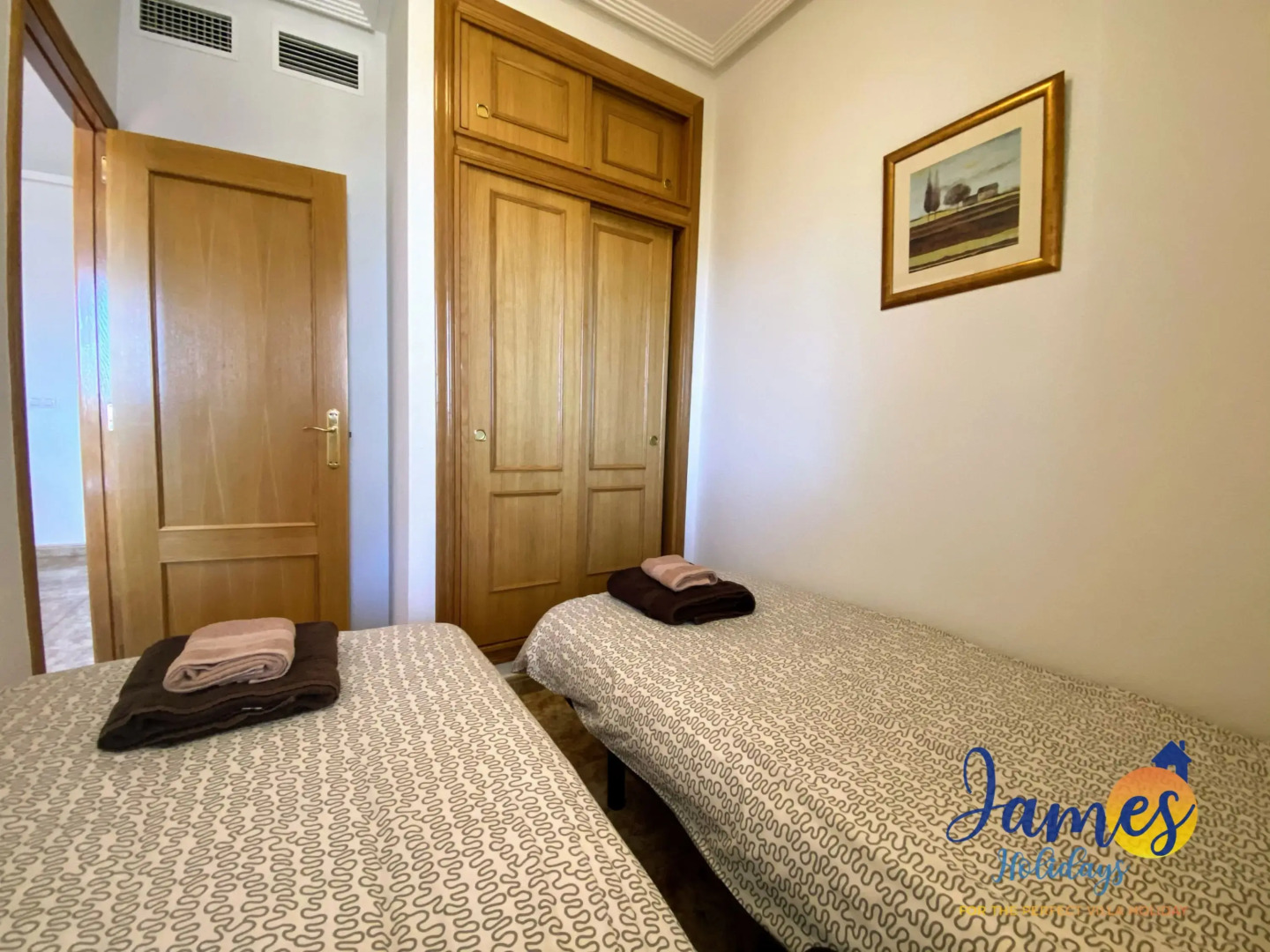 La Cinuelica R14, Grd flr apmt with Com pool L146