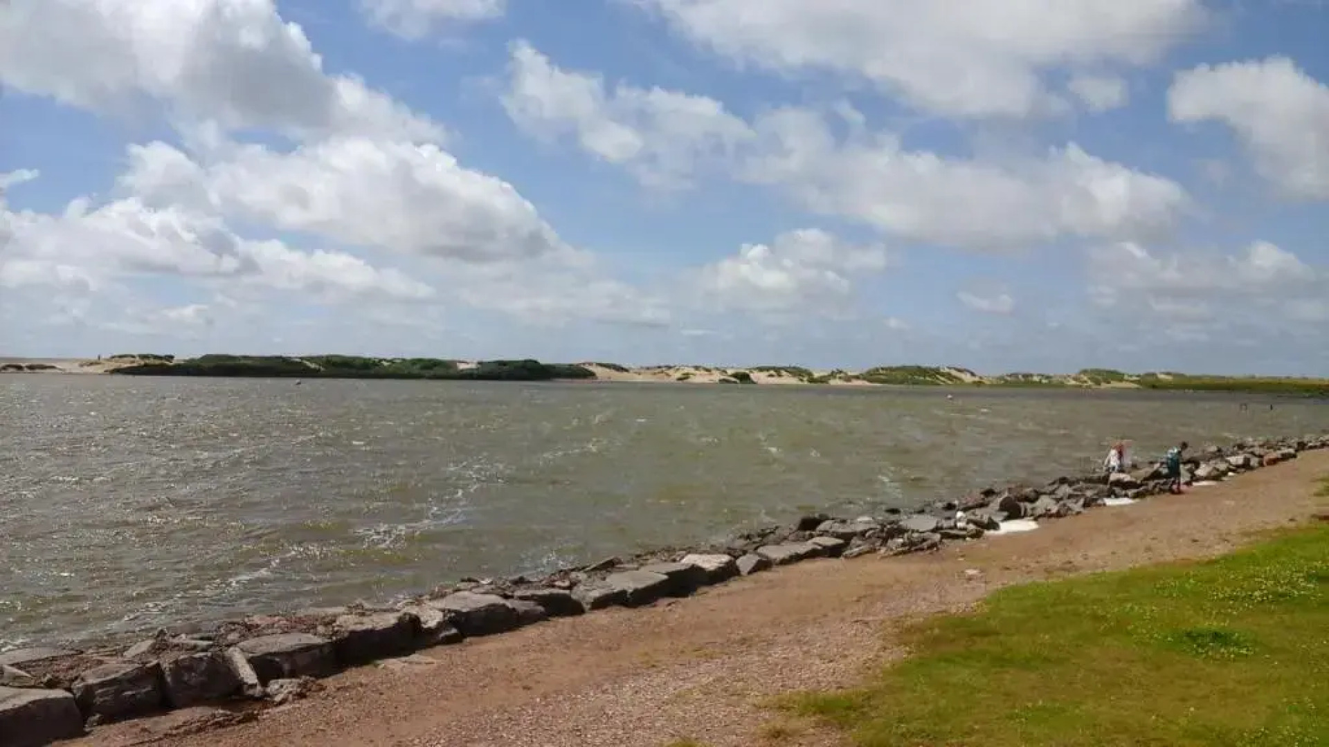 TEA in Liverpool - Private - Quiet - Ground Floor - En-suite - Walk-in-shower