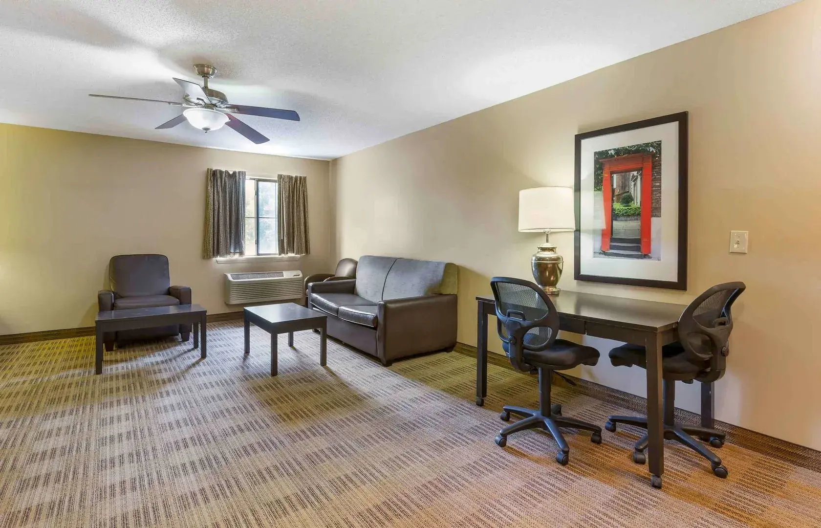 Suburban Studios Cary – RDU Airport