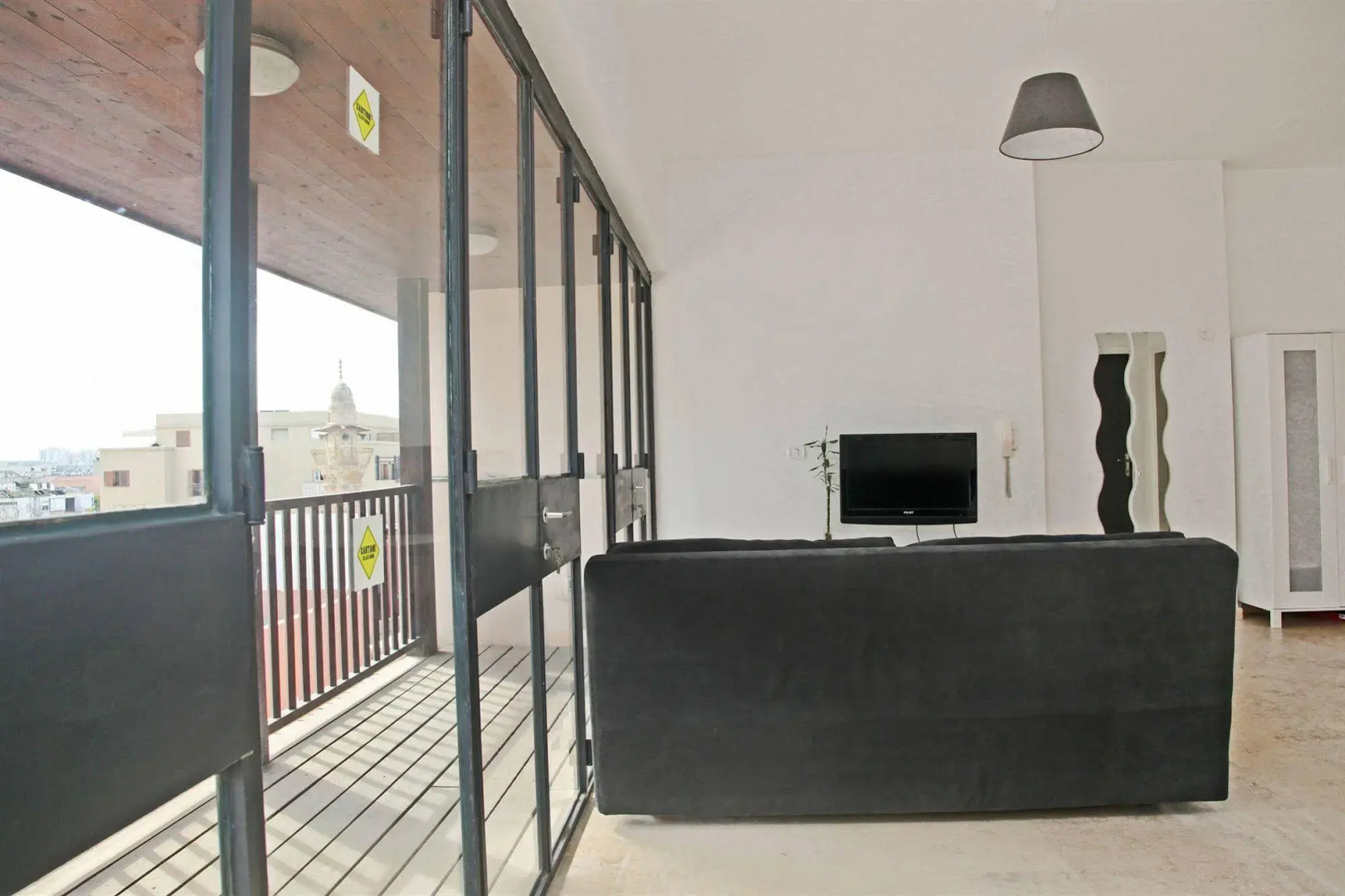TLVSublet