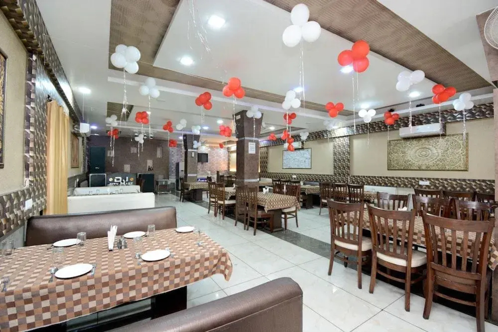 OYO 27747 Hotel K B Residency