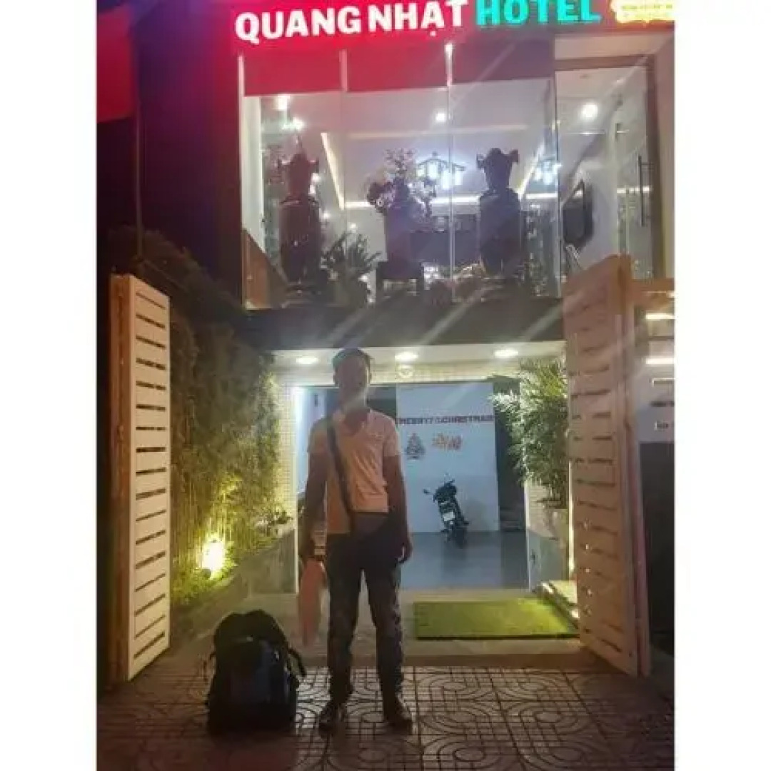 Quang Nhat Hotel