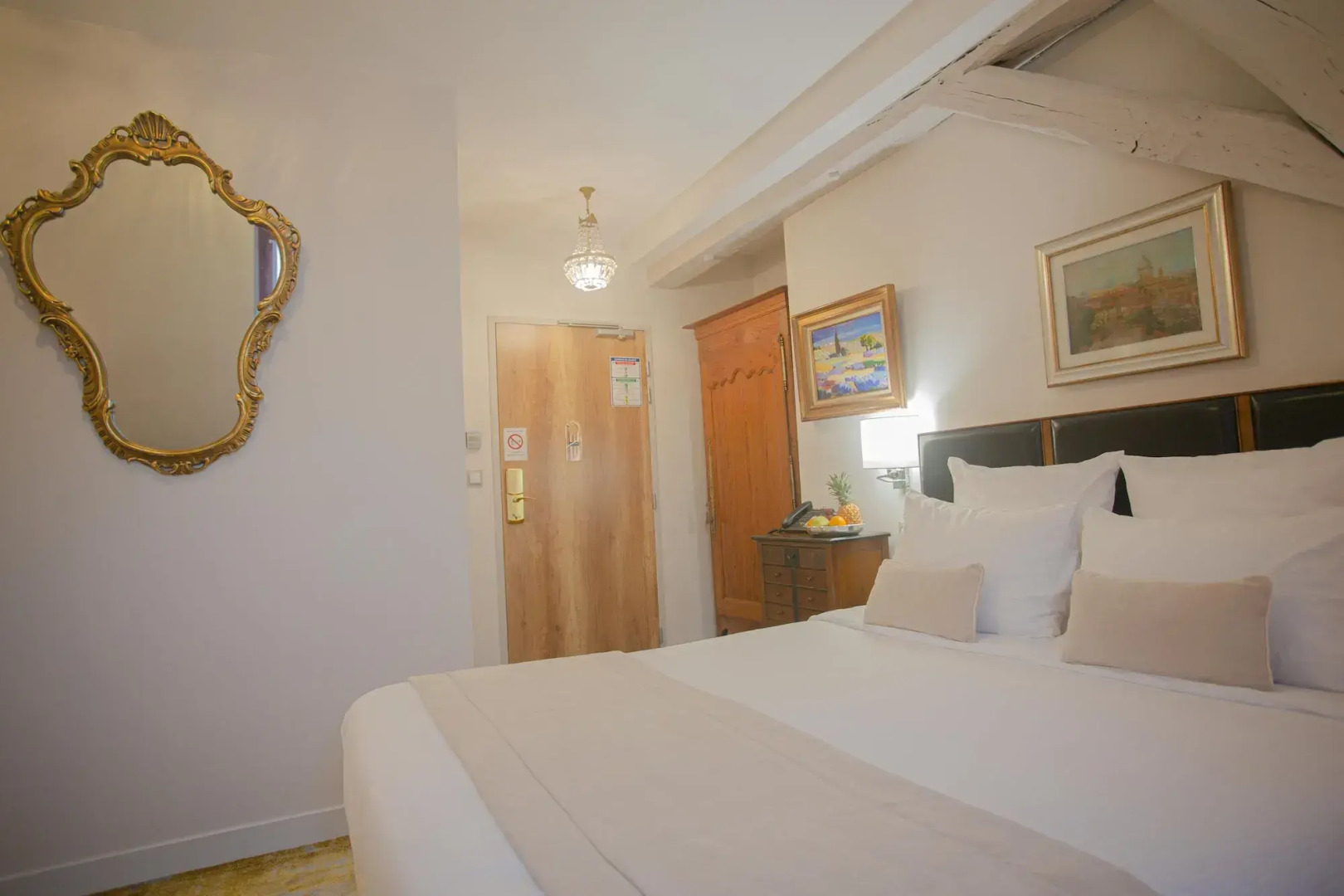 Hôtel Au Charme Rabelaisien