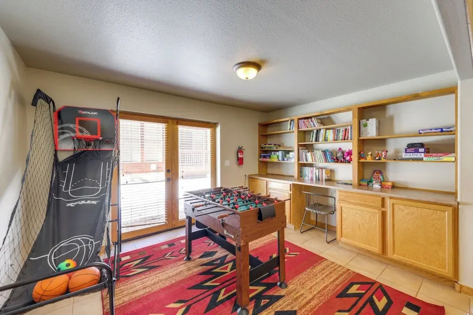 Angel Fire Townhome w/ Hot Tub: 2 Mi to Ski Resort