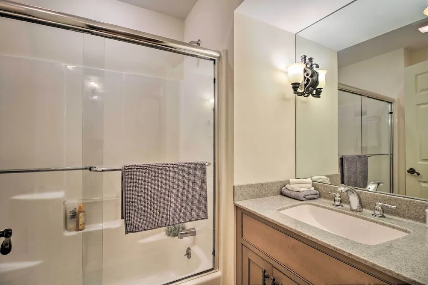 Secluded Home, 7 Mins to Stratton Mountain Resort