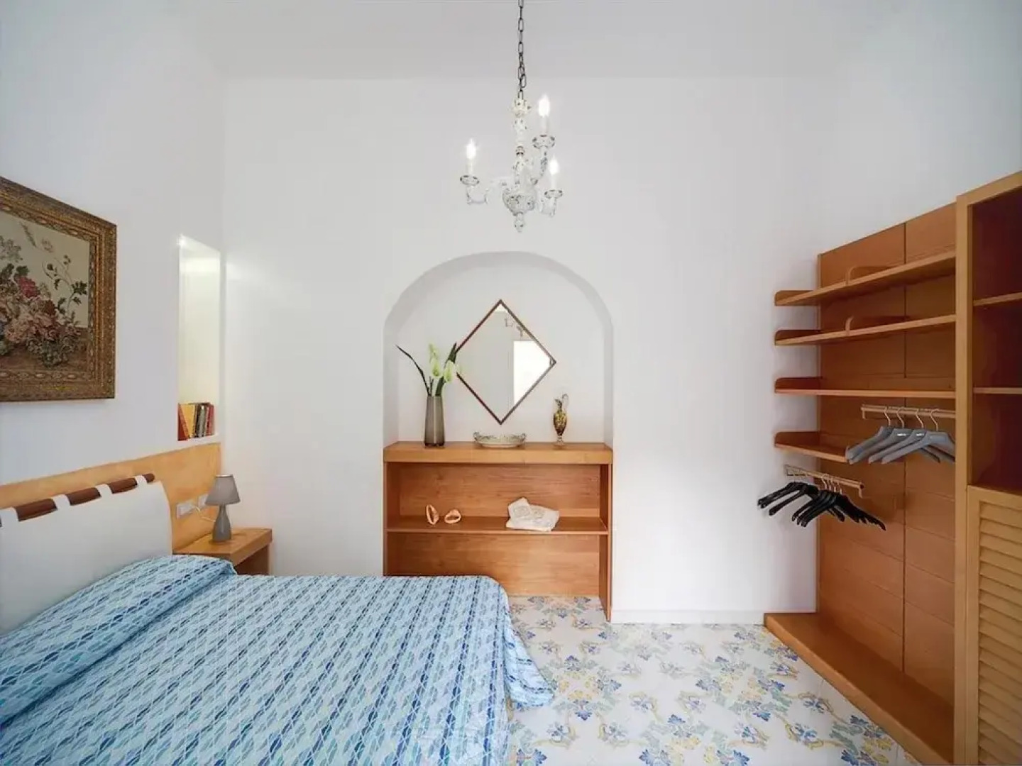 Casa Giuseppe - An Affordable and Comfortable Base for Exploring Sorrento and Beyond Sant Agnello