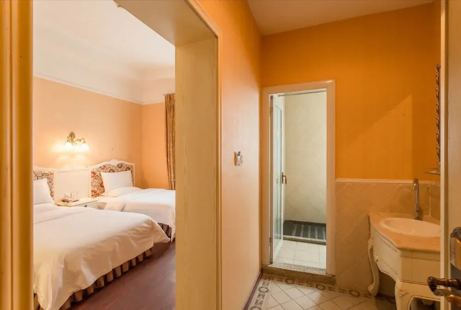 Jiali Hotel