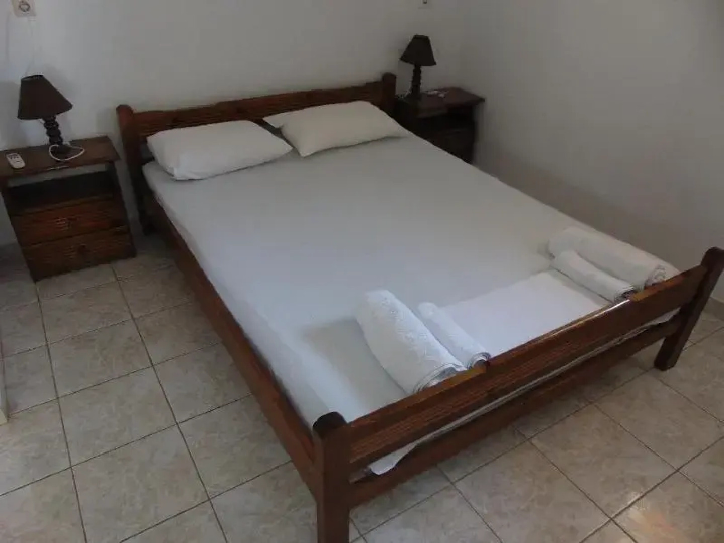 Marina Apartments & Studios