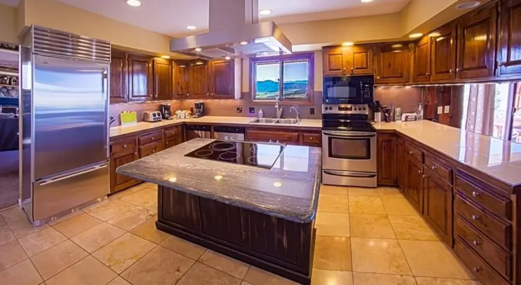 The Bella Vista Estate