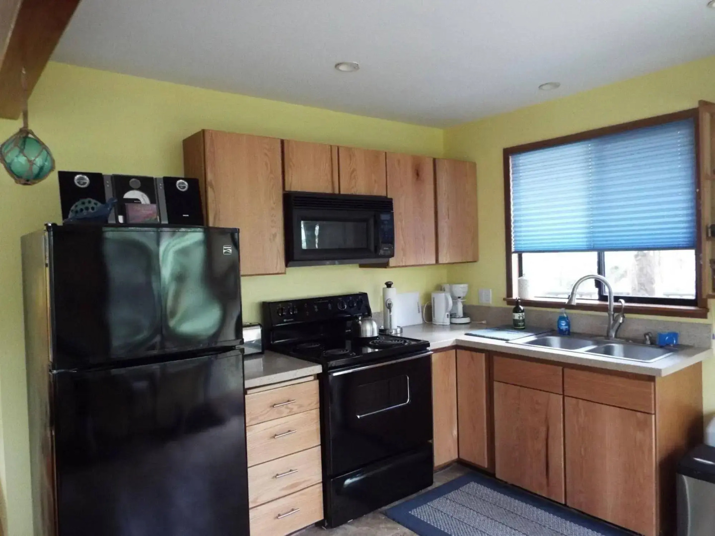 The Guest Cottages @ Volcano Acres Tree House