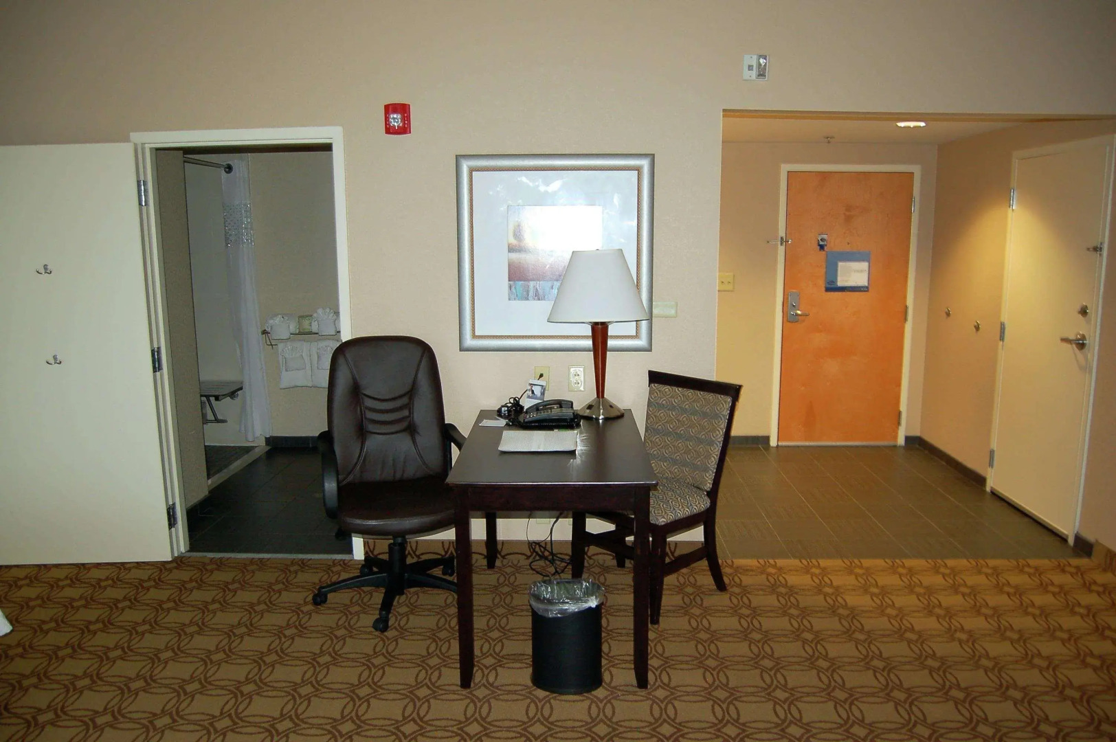 Hampton Inn & Suites Charlotte Airport
