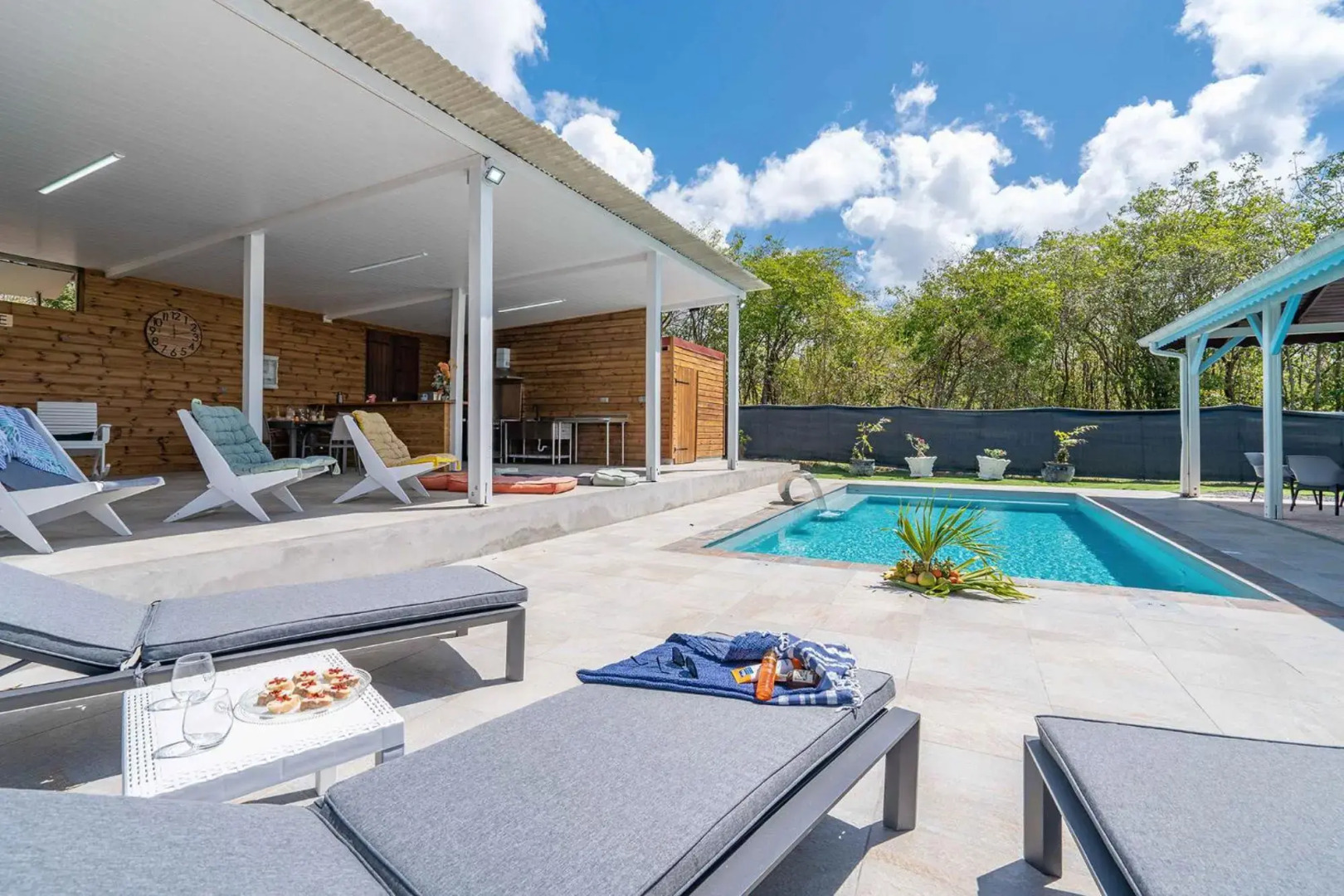 Villa Lyjade, 4 CH, piscine, vue mer