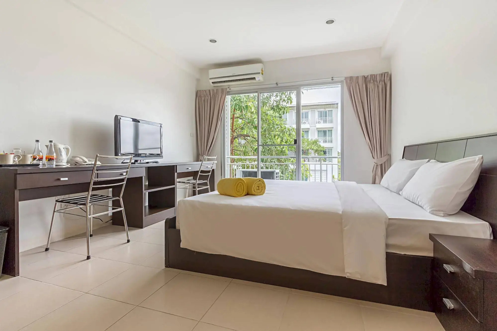 iSanook Airport Residence