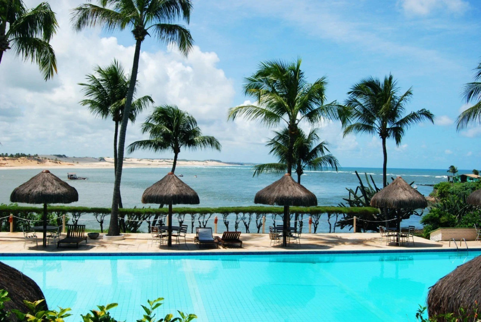 Hotel Marinas Resort