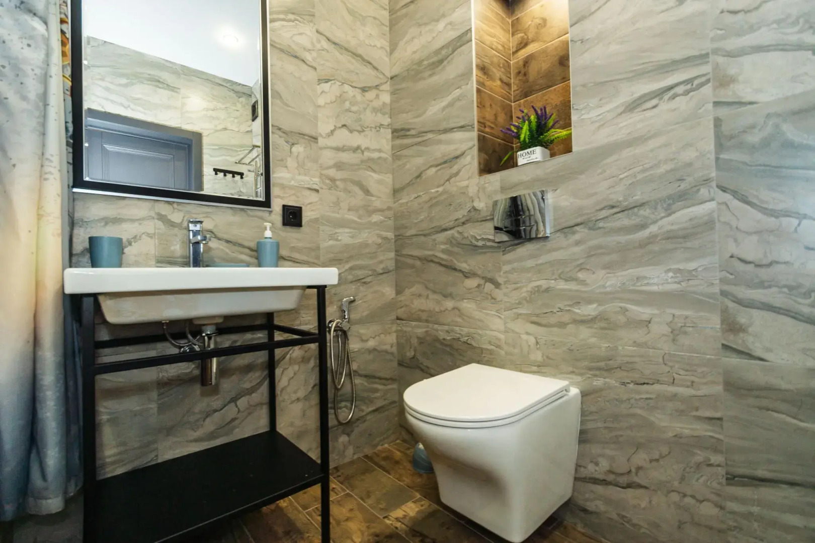 Апартаменты Добрые квартиры на ул. Ларина