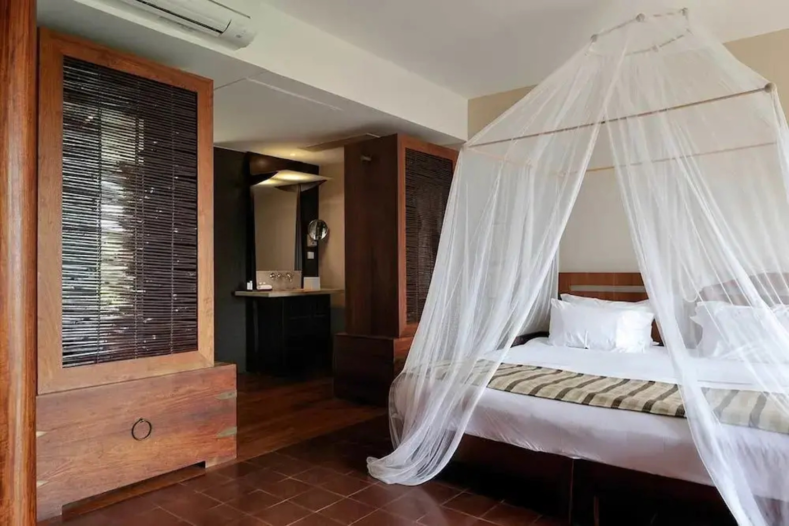 Le Cap Est Lagoon Resort & Spa