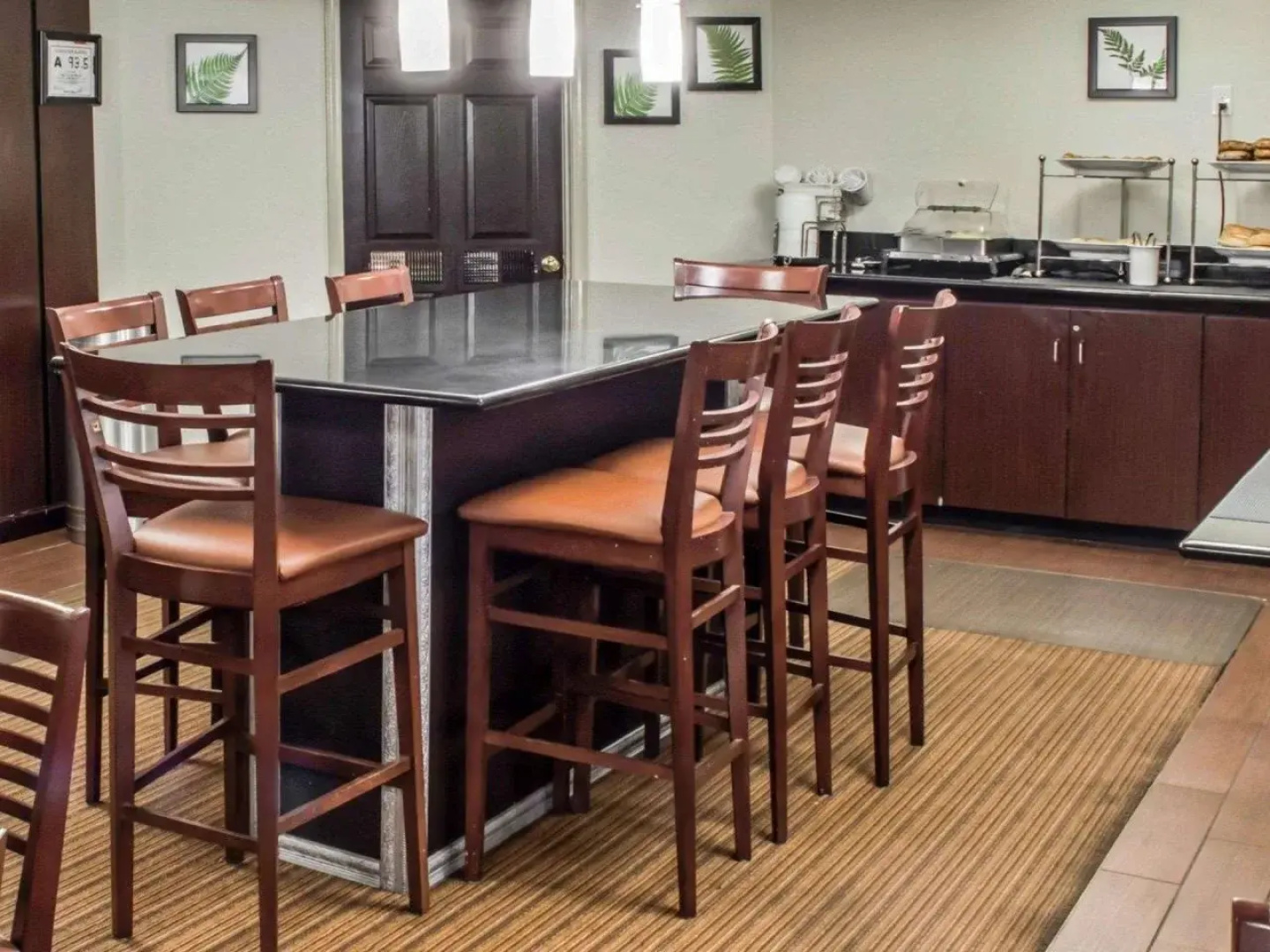 Country Inn & Suites by Radisson, Roanoke Rapids, NC