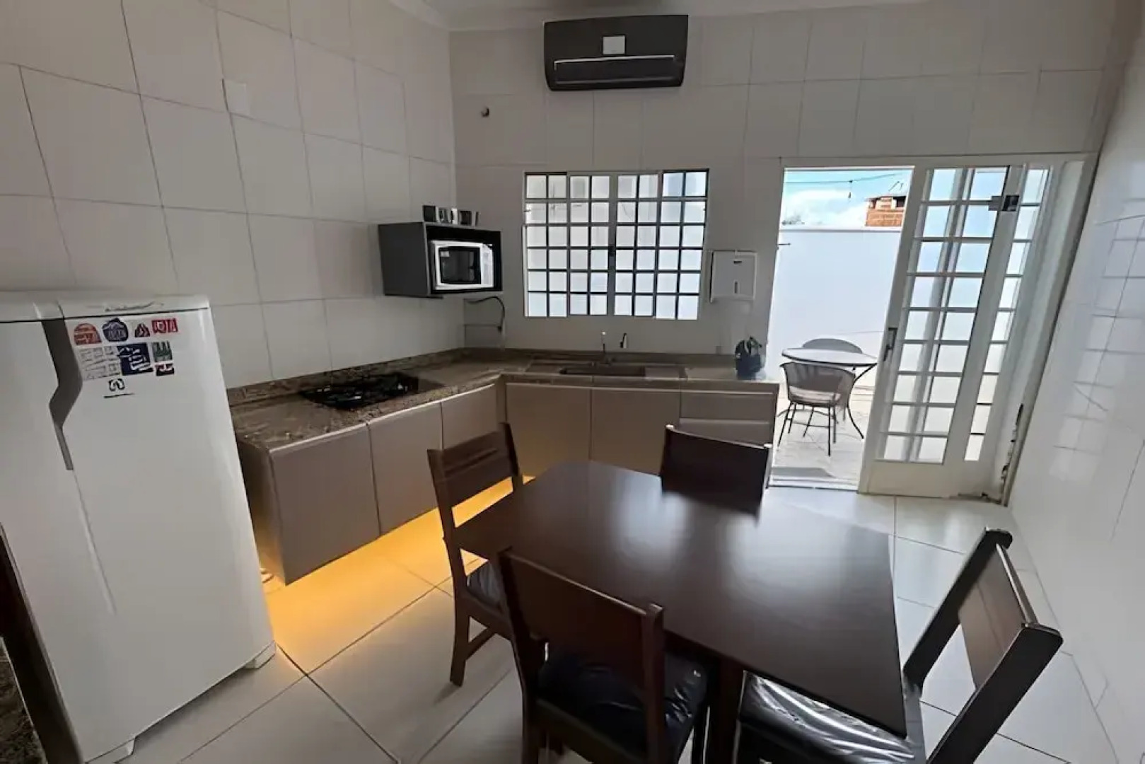 NetworkInn Hostel Business & Academico2