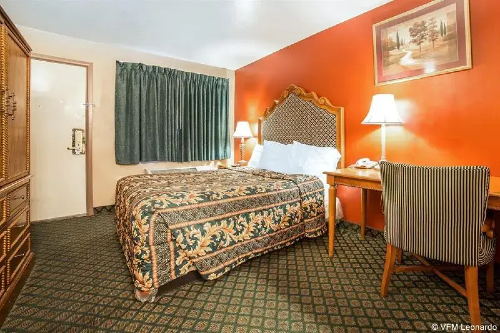 Rodeway Inn & Suites