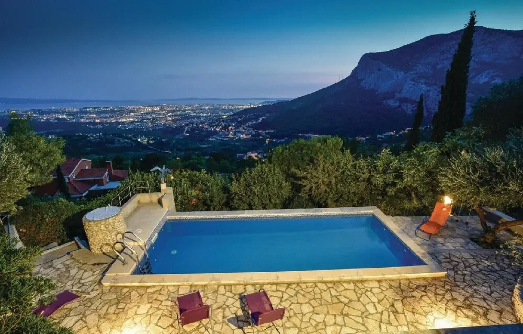 Stunning Home in Klis With Wifi and 3 Bedrooms