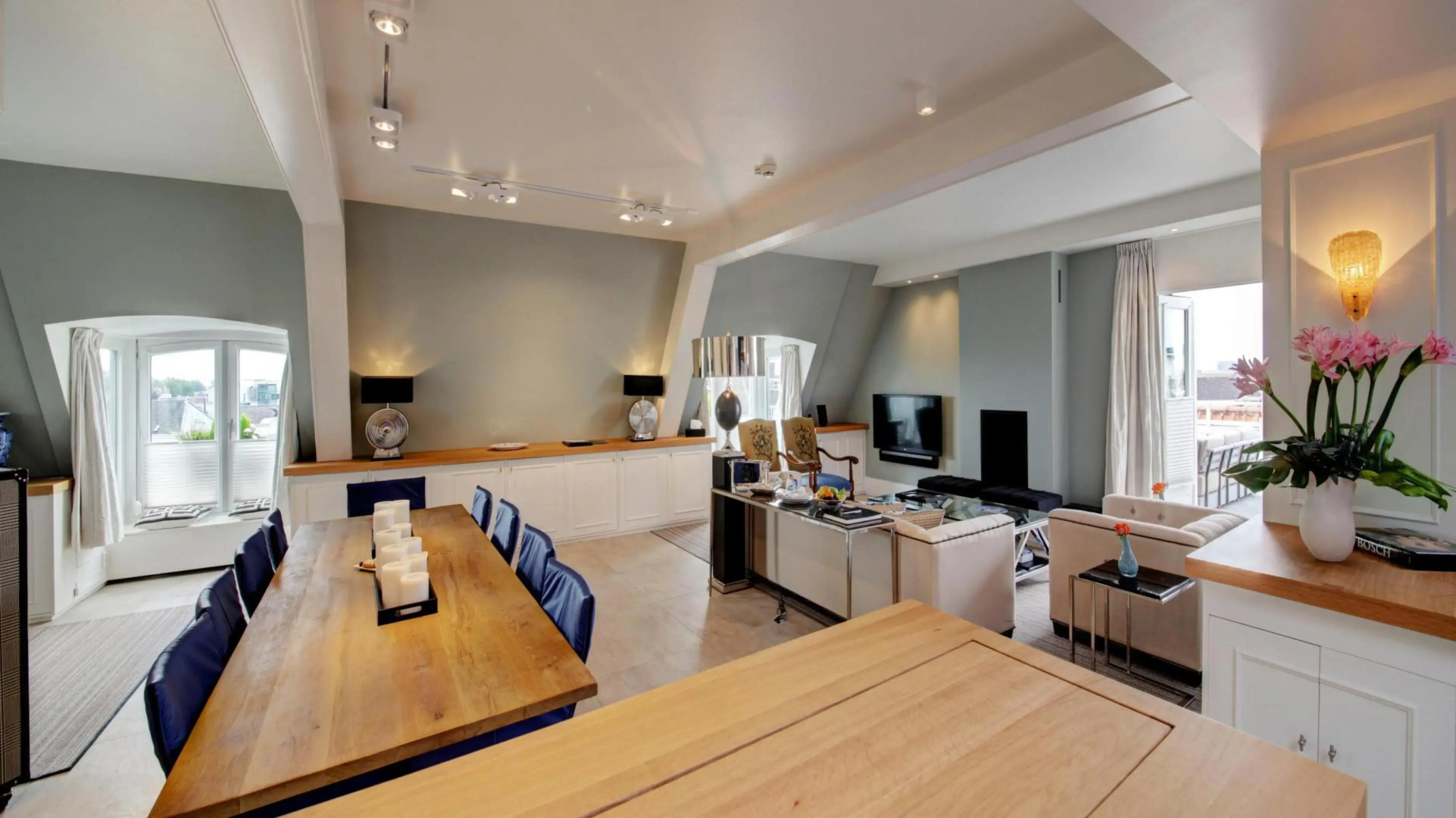 Golden Tulip Hotel Central