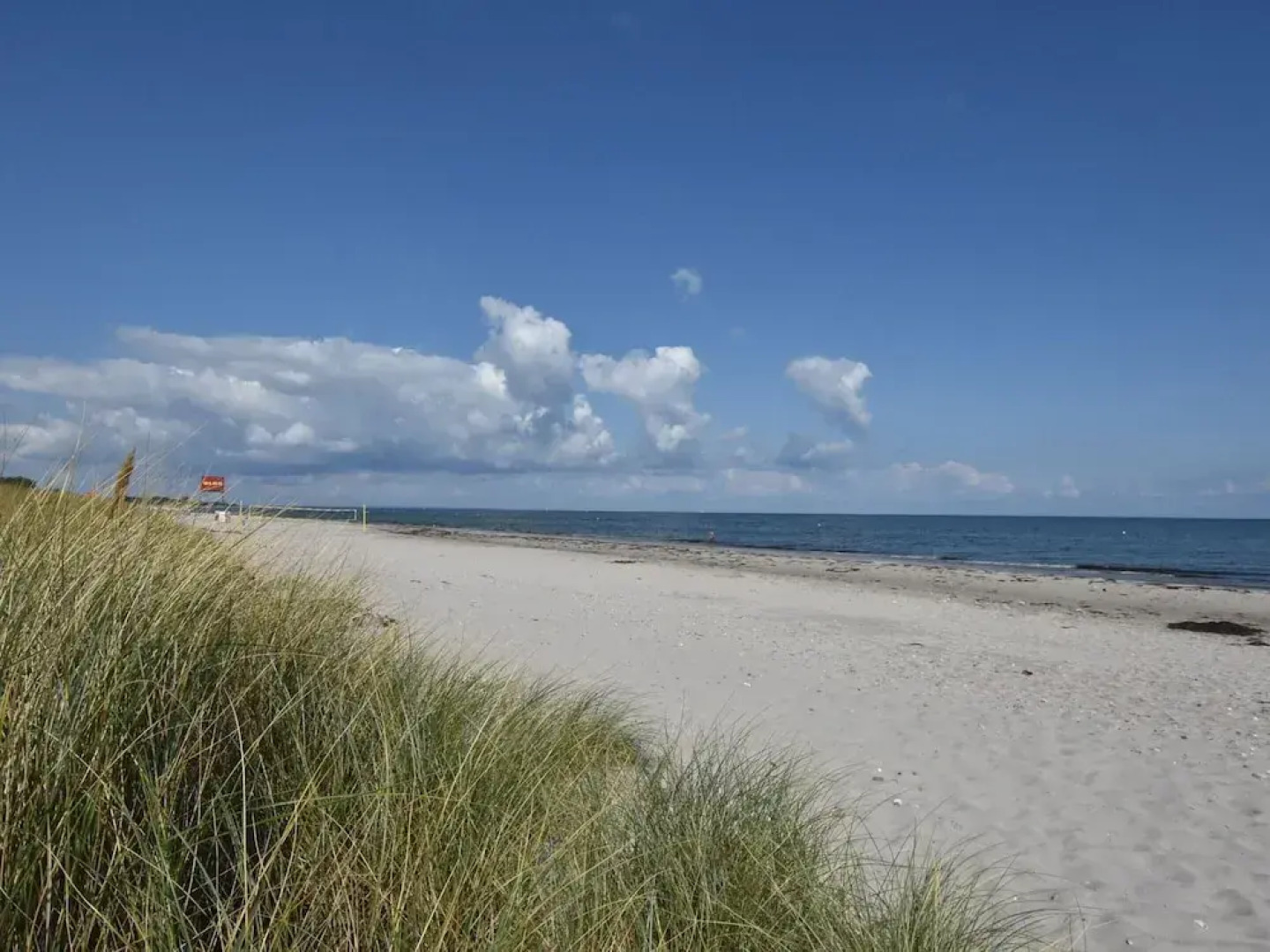 Exquisite Mansion in Pugholz near Sea