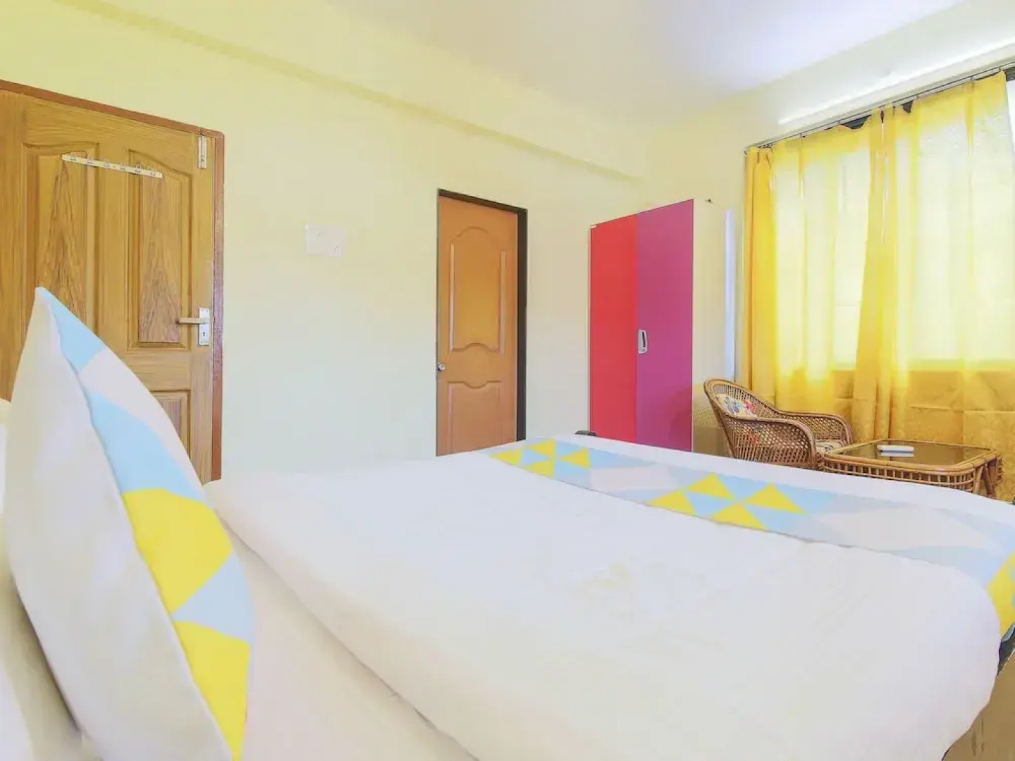 OYO 15360 Home Elegant 2BHK Siolim