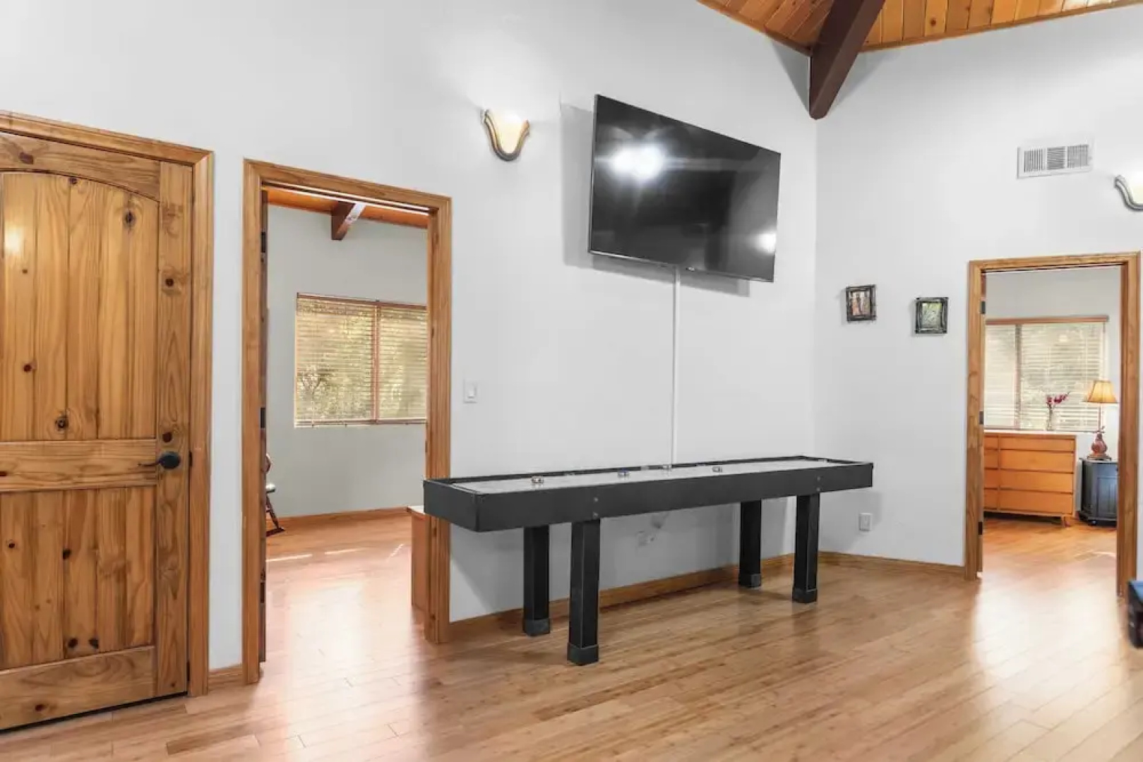 The Fairway Hideaway by Avantstay Game Room, Outdoor Dining & Near Lake Arrowhead