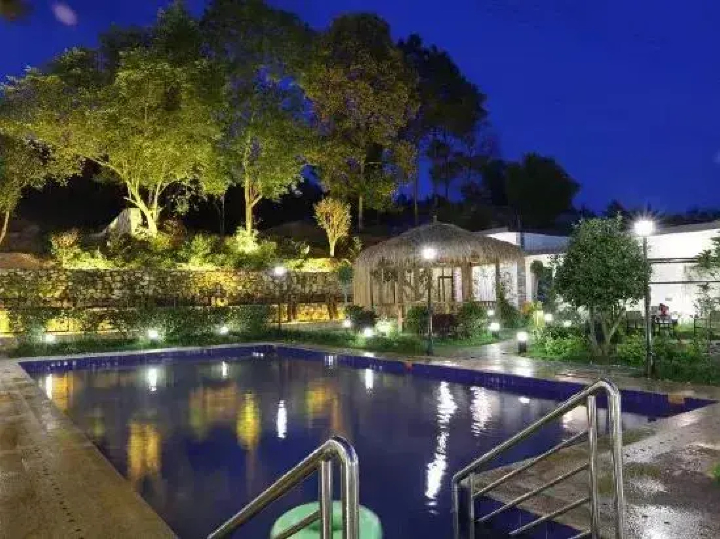 Shuiyun Jingshe Hot Spring Hotel (Xinfeng Meikeng)