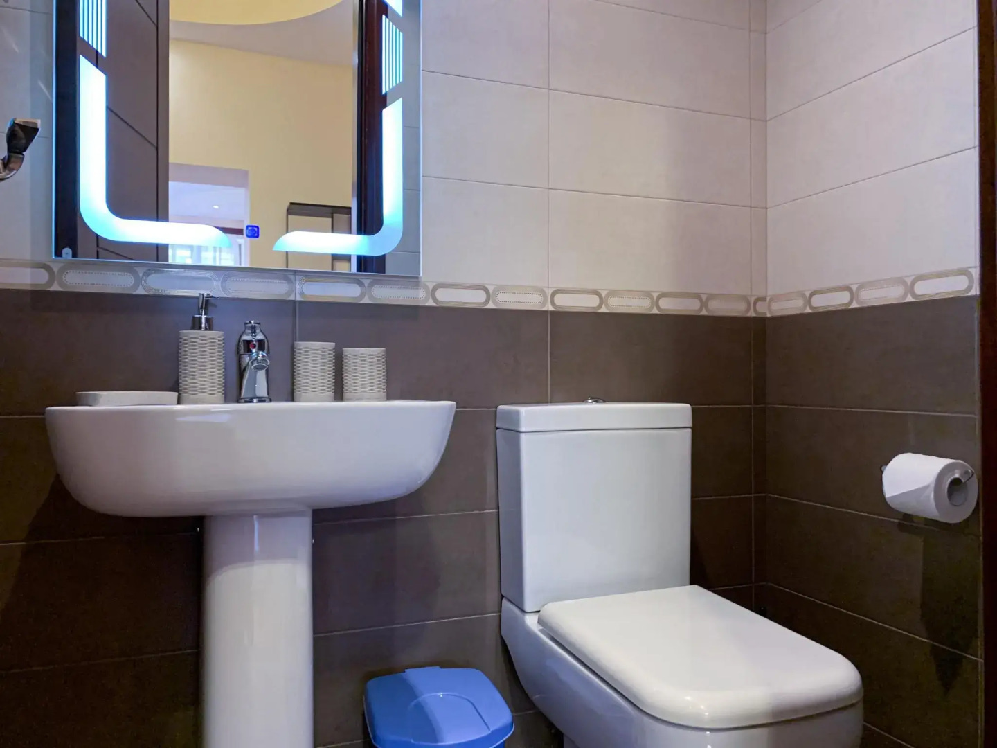 Stay Inn (Стей Инн) на улице Амиряна 4/6