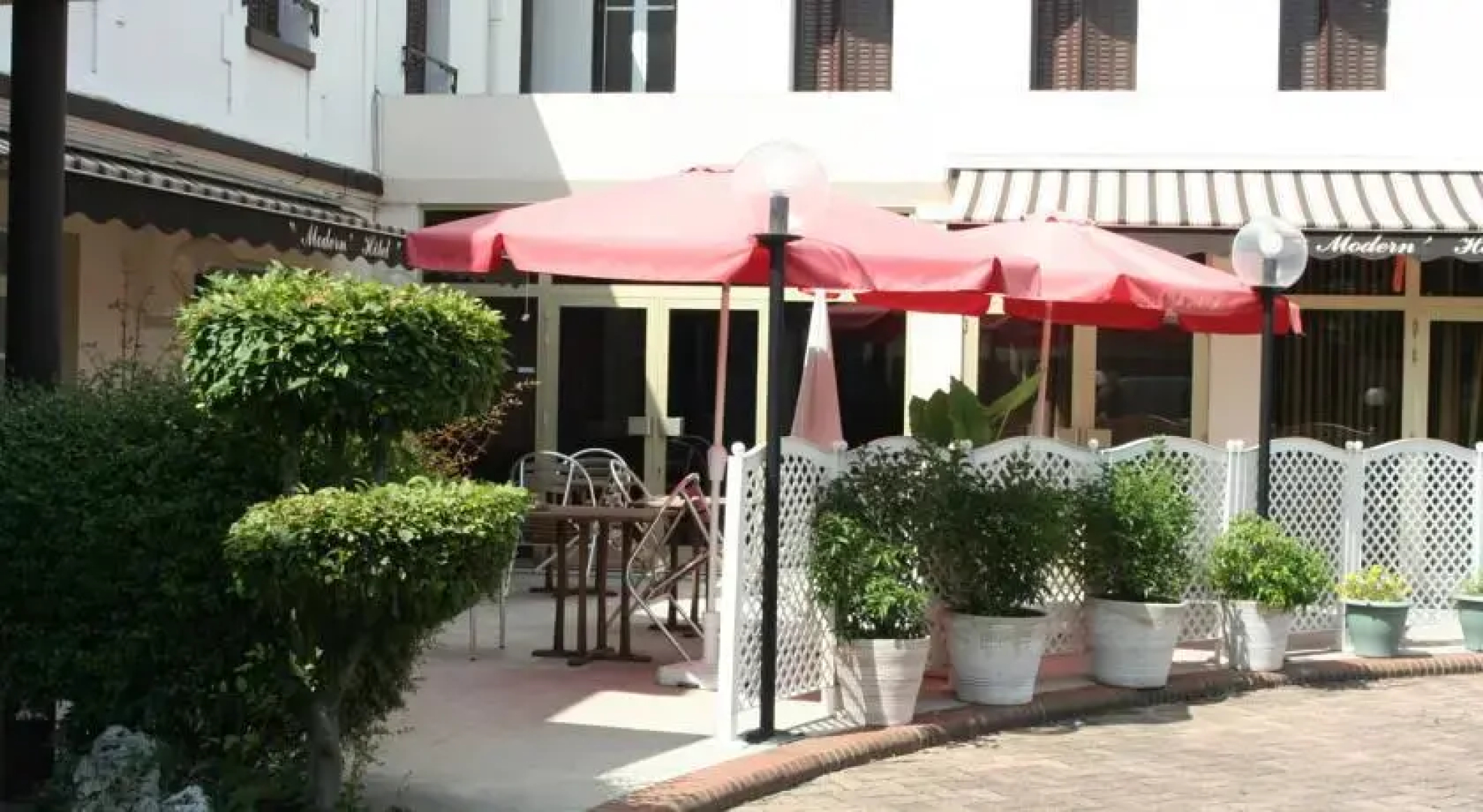 Modern Hotel