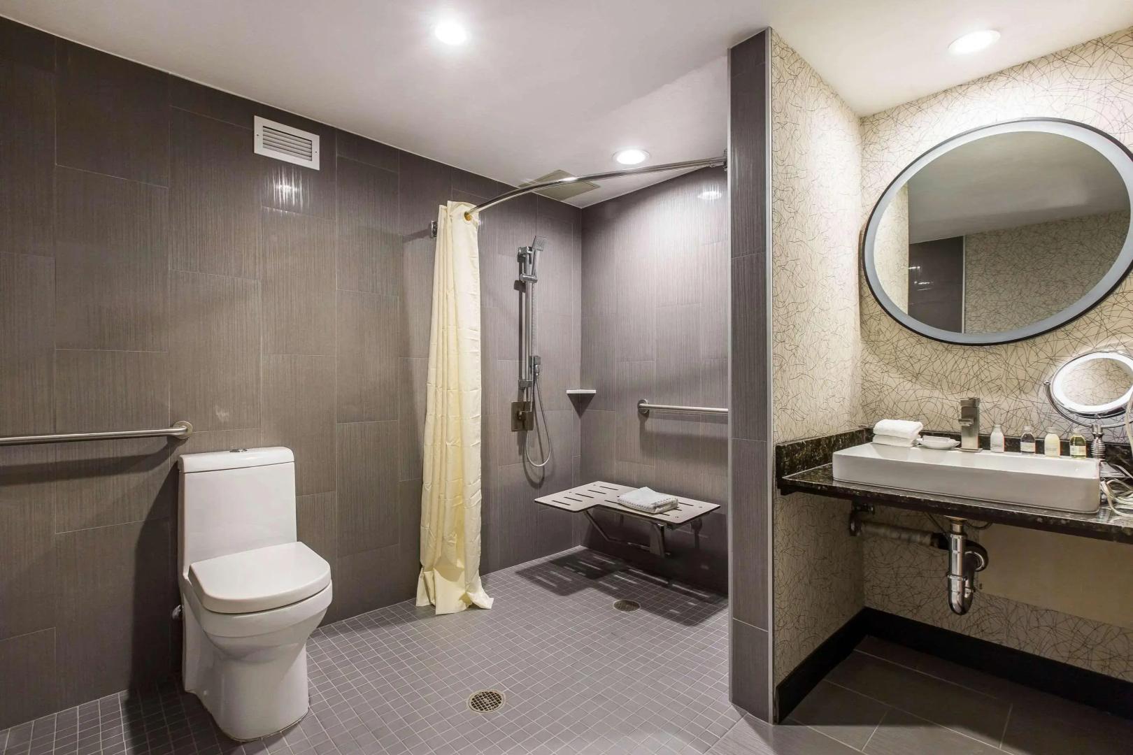 voco Laguna Hills by IHG