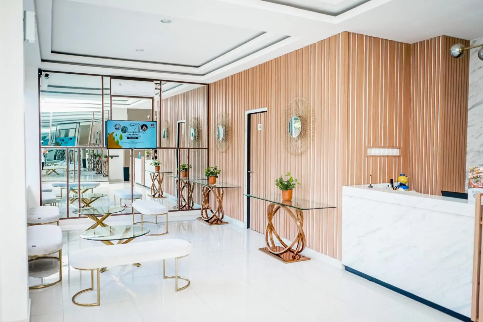 Ariandri Hotel & Resort 