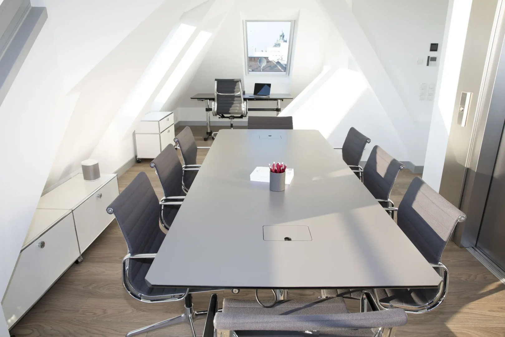 Koos Hotel & Apartments