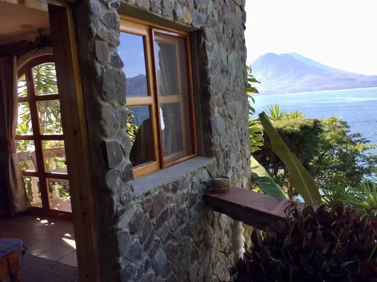 Hotel y Cafe La Casa del Mundo