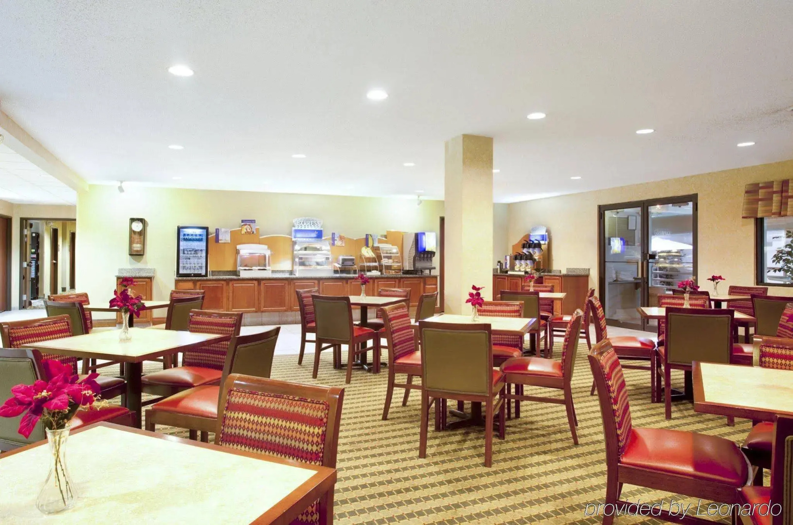 Best Western Plus Bourbonnais Hotel & Suites
