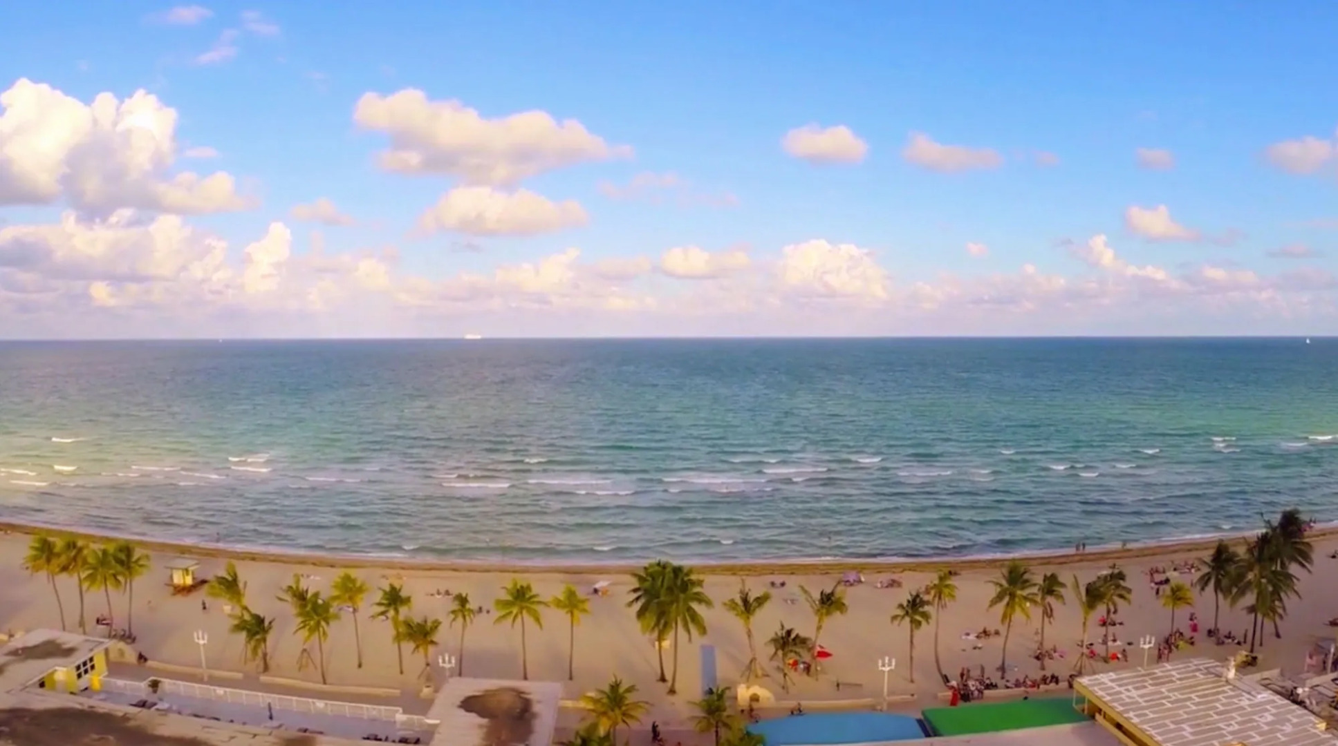 Hollywood Beachside Boutique Suites