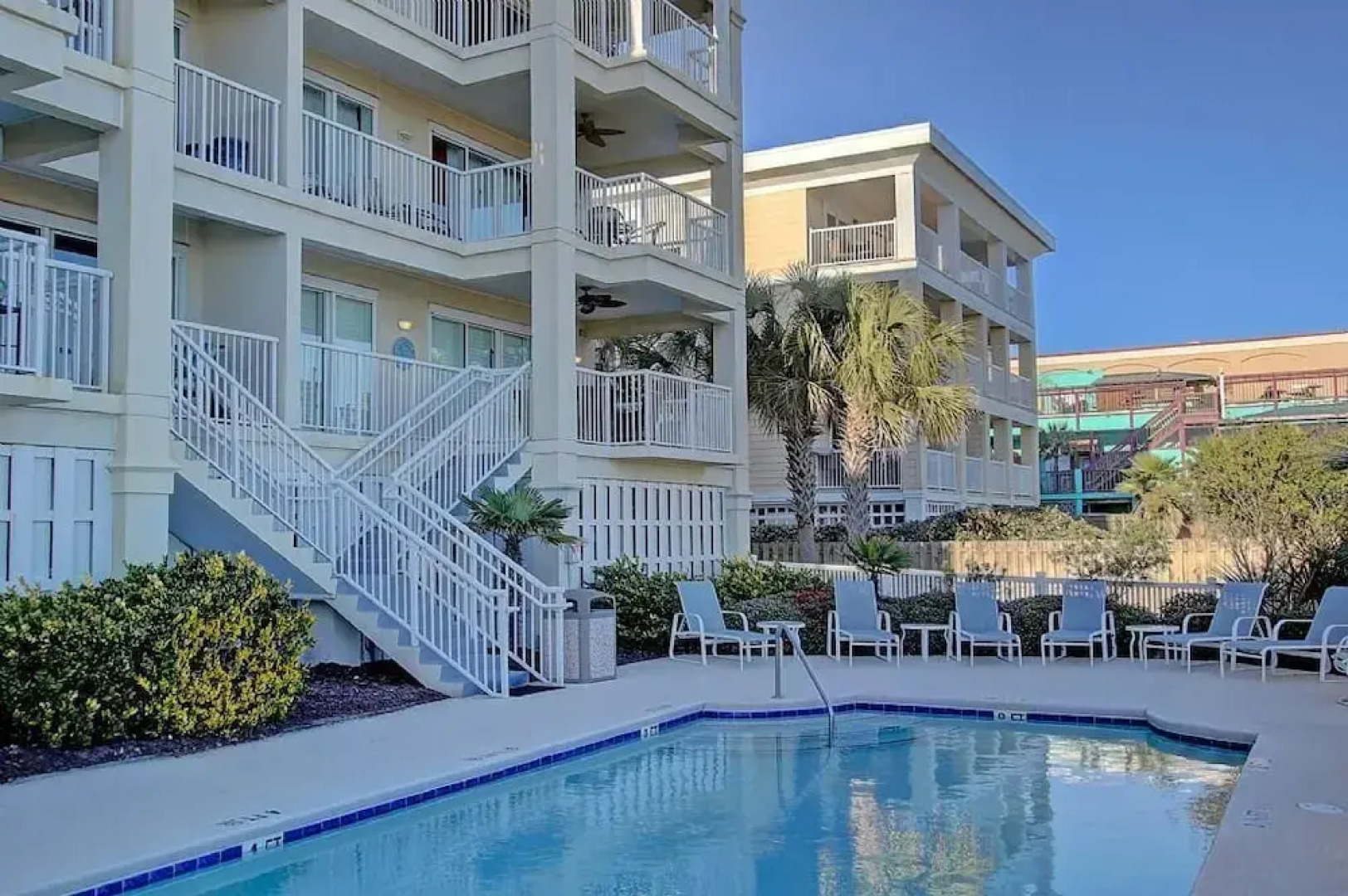 1010 Ocean Palms 201