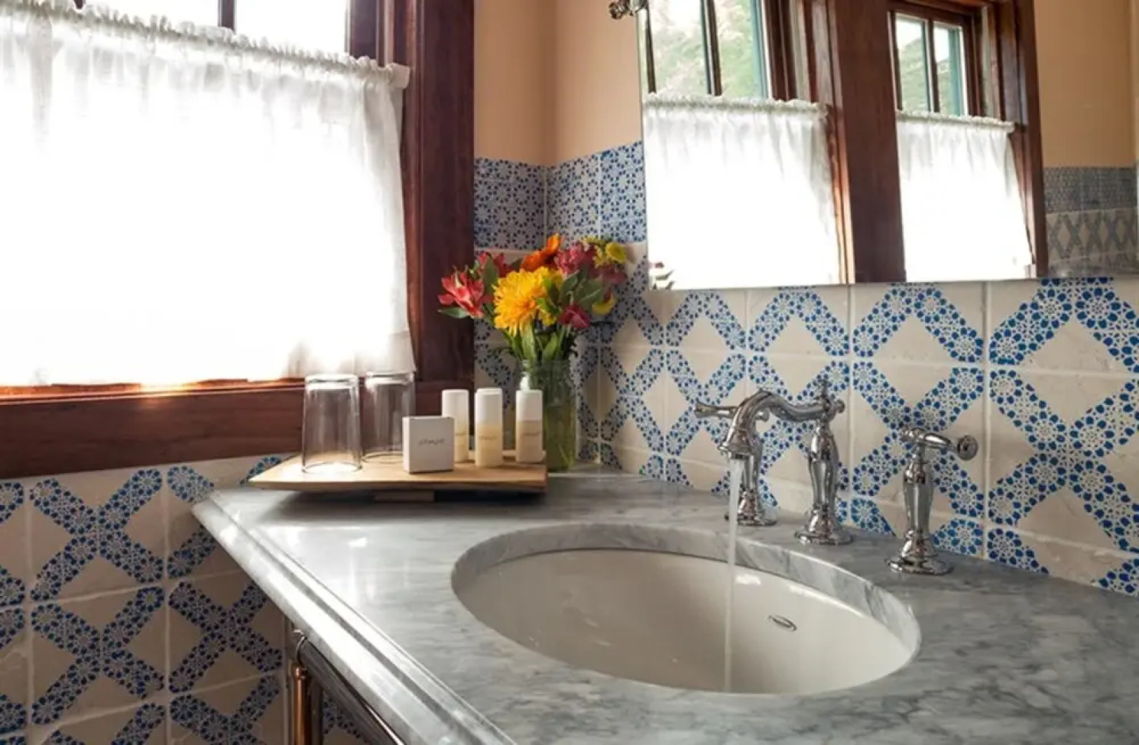 The Cottage in the Pines