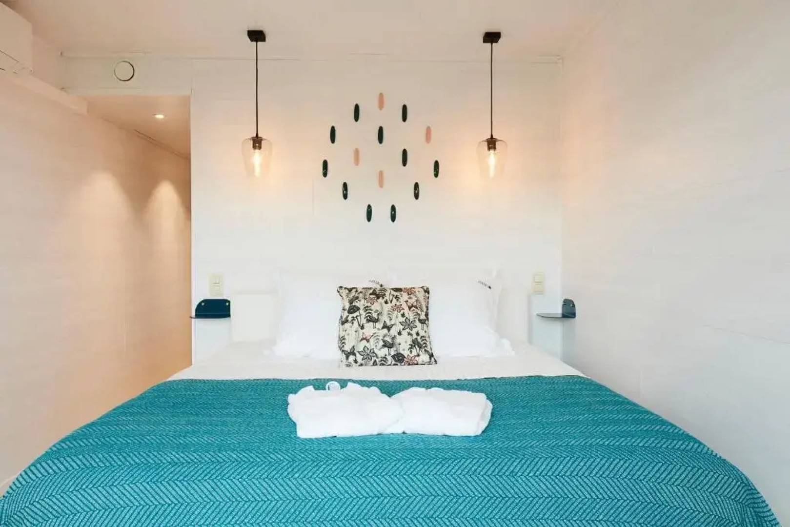 B&B Armalot by Julia