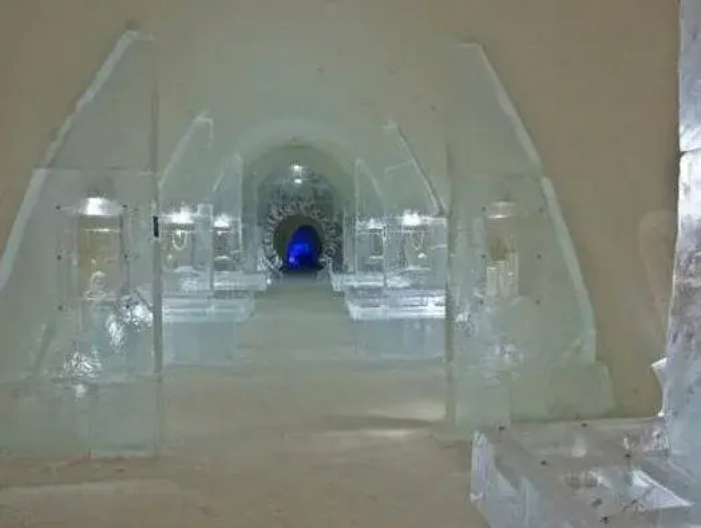 Snow Hotel