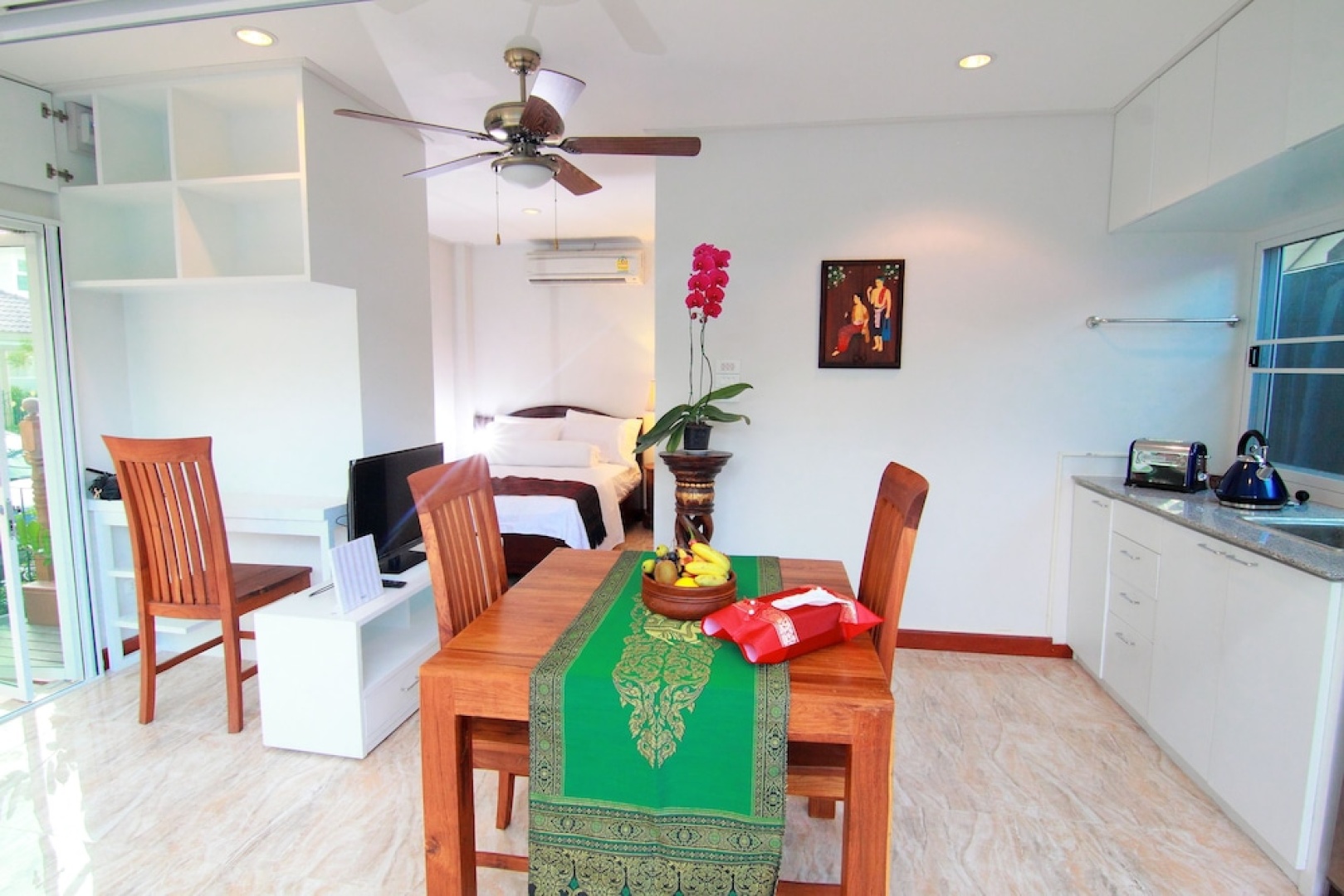 Apartment Sojourn
