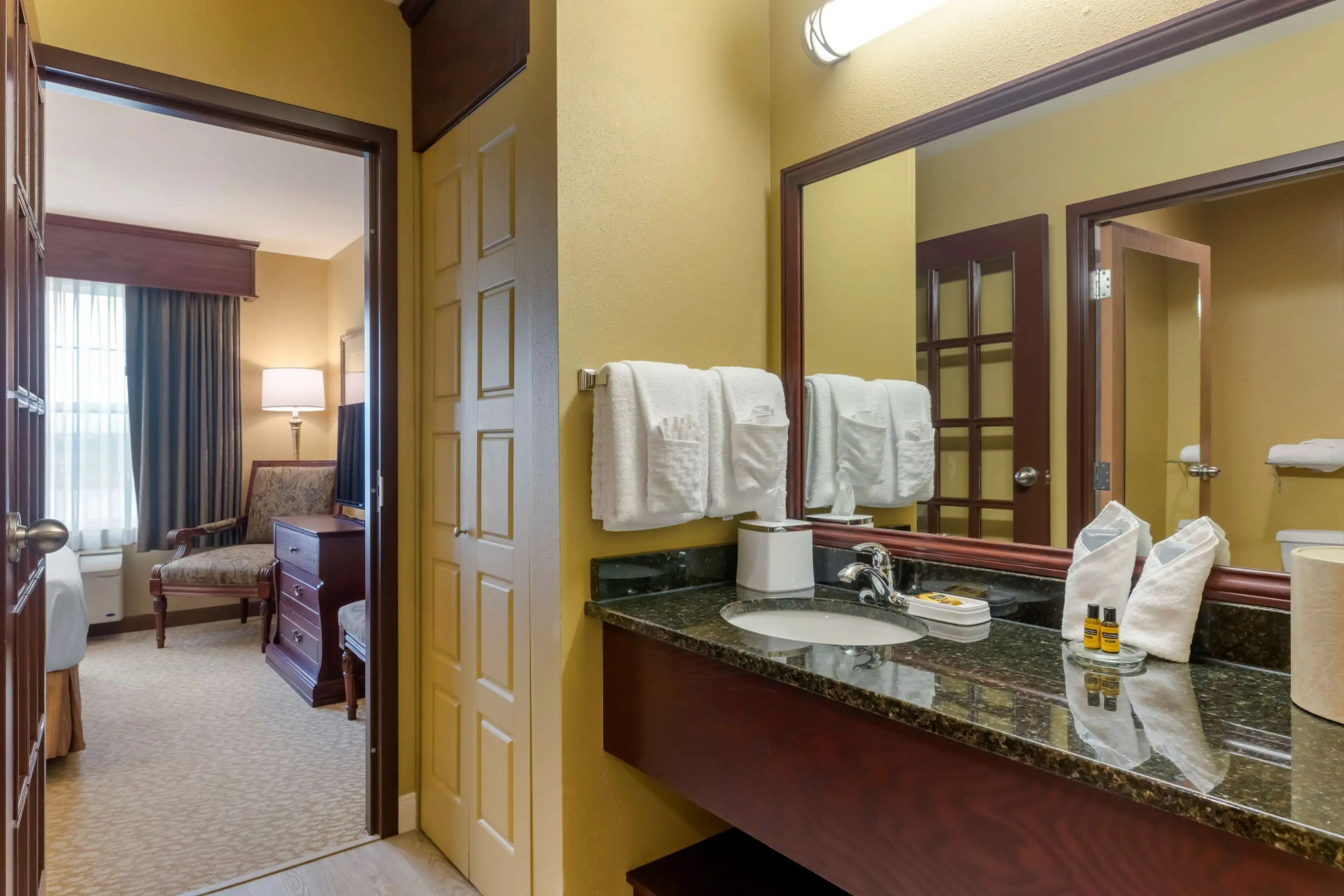 Best Western Plus Grand-Sault Hotel & Suites