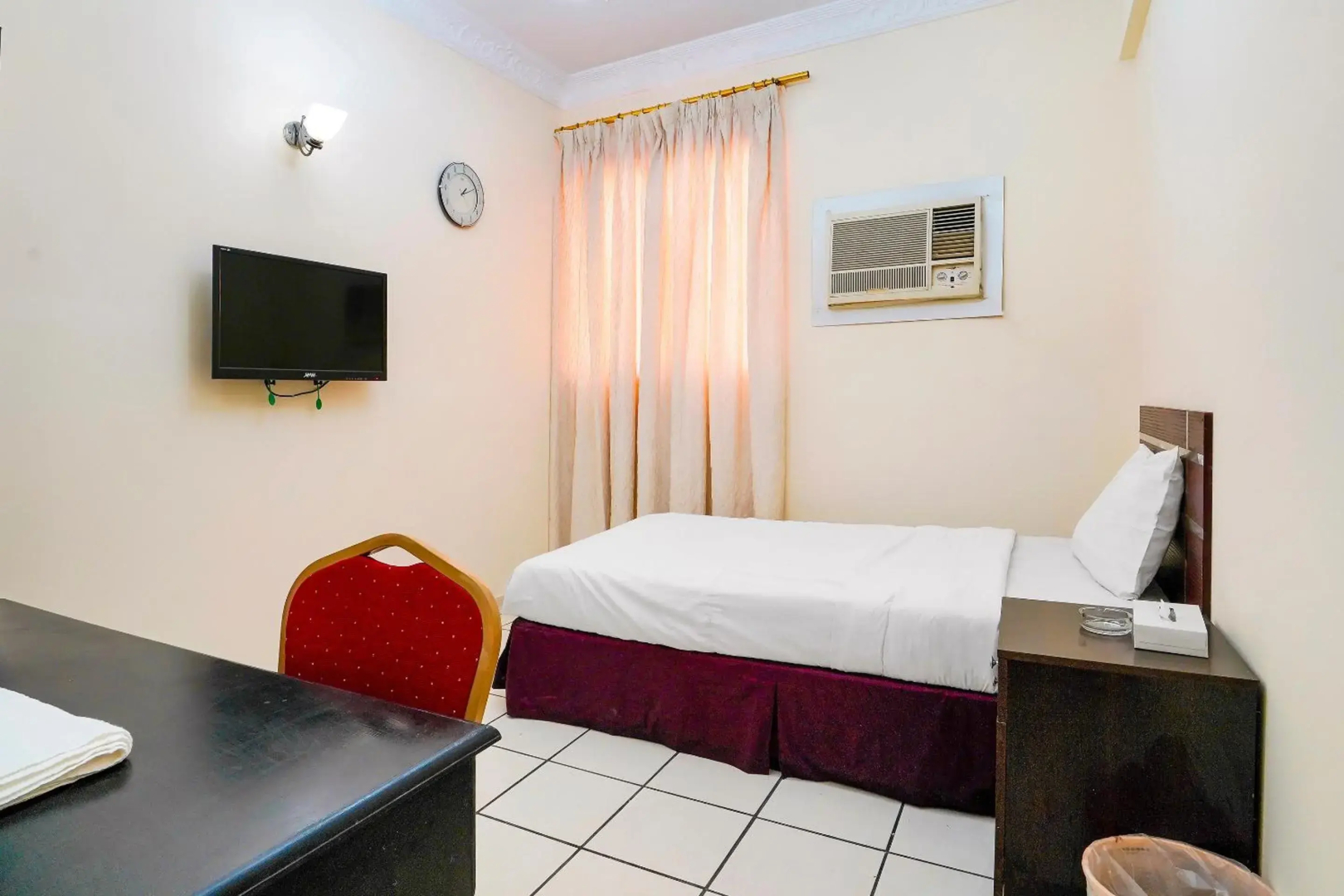 OYO 124 Al Salam Palace Hotel