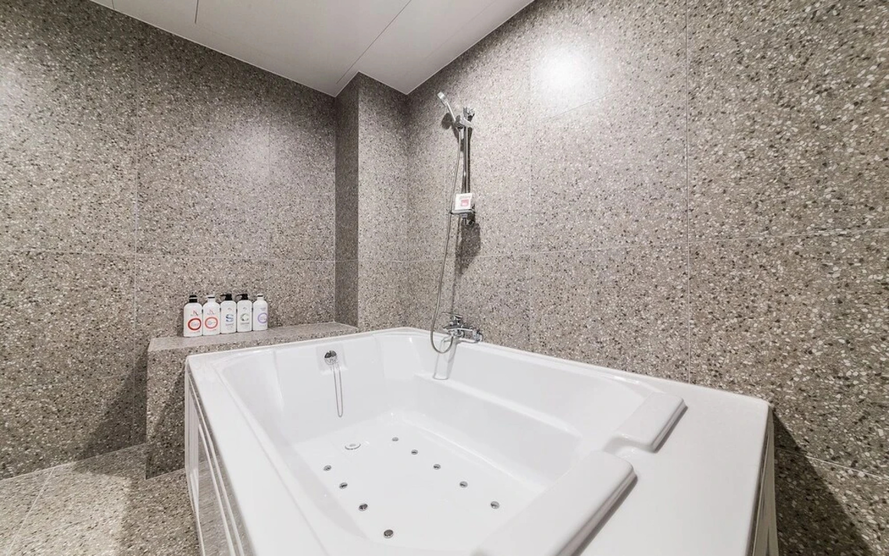 Sanbon Hotel in Cafe